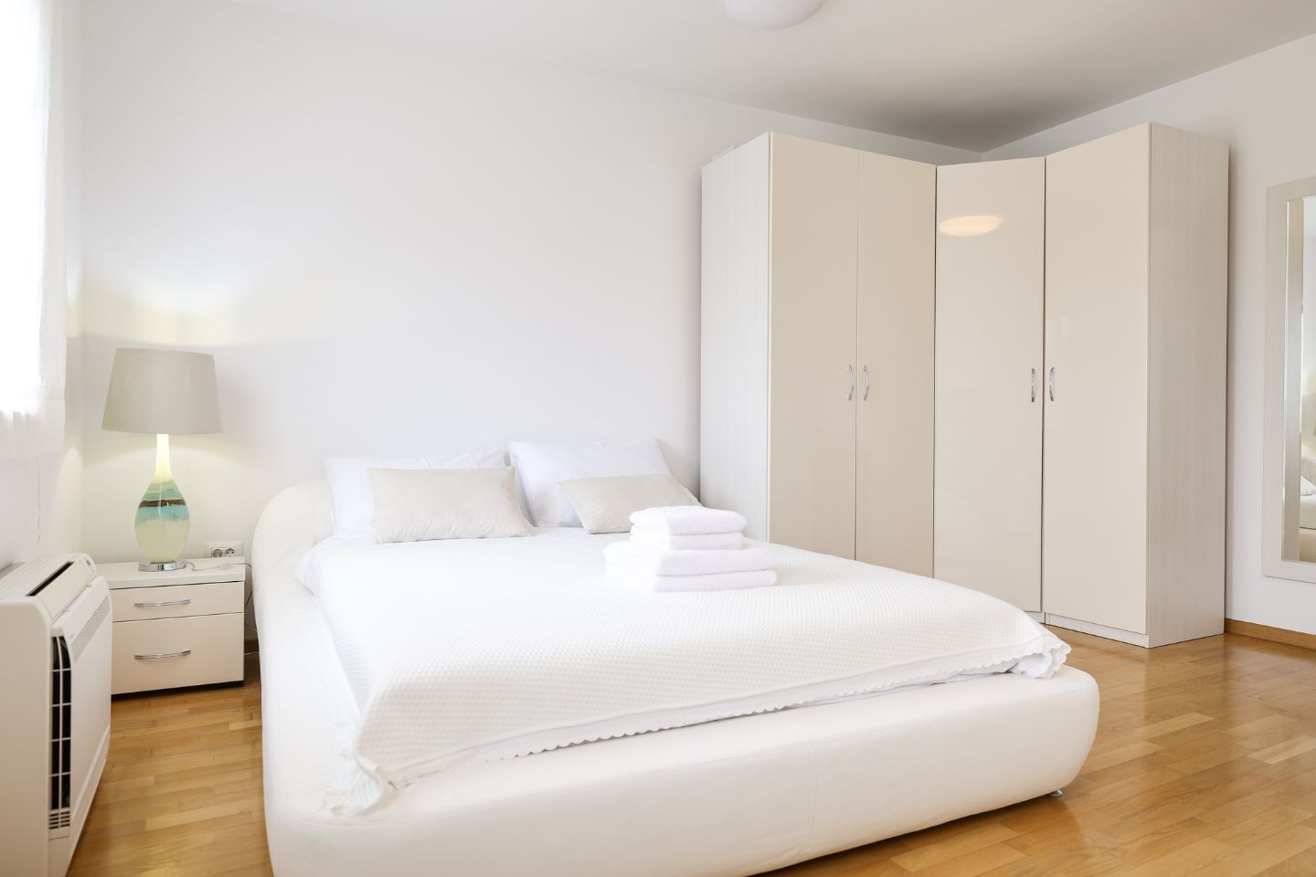 Zadar luksuzan trosoban stan s pogledom na more