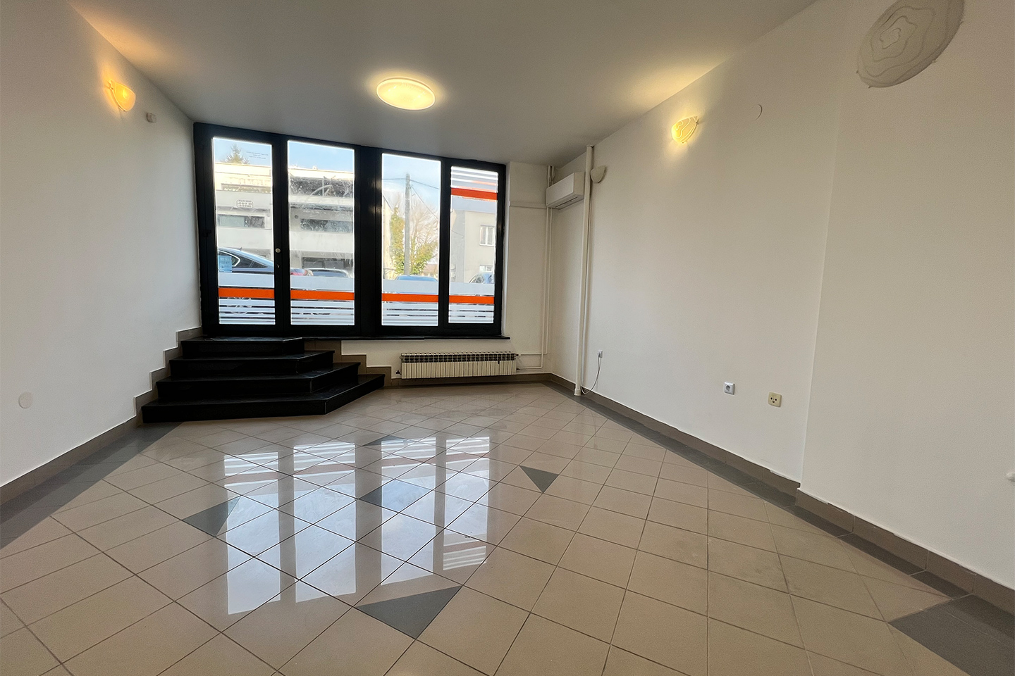 Poslovni prostor Knežija