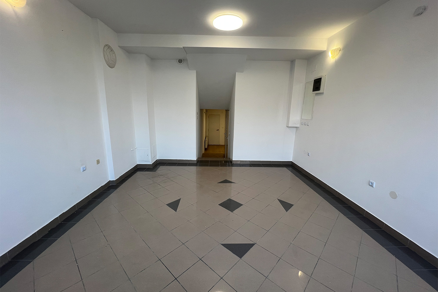 Poslovni prostor Knežija