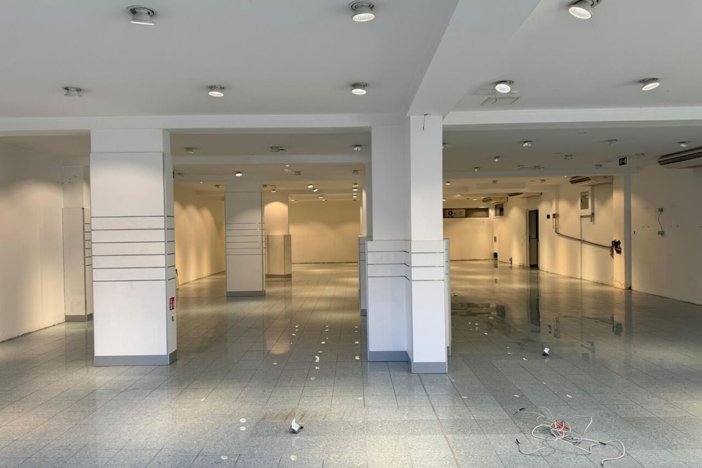 Poslovni prostor Sesvete 19