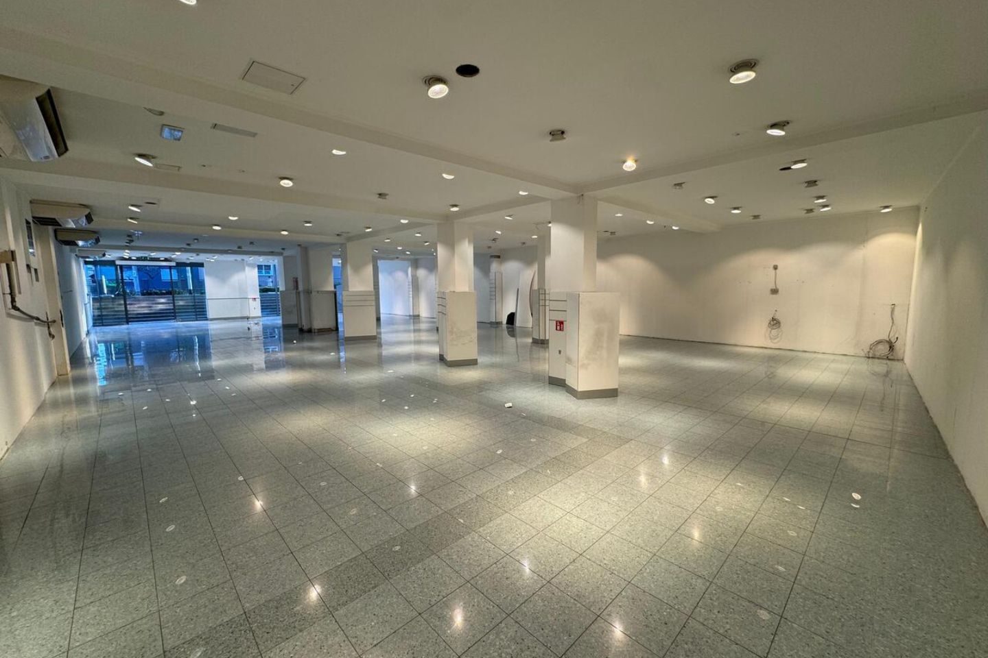 Poslovni prostor Sesvete 7